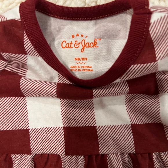 Bundle of 2 Premie baby dresses - Picture 3 of 5